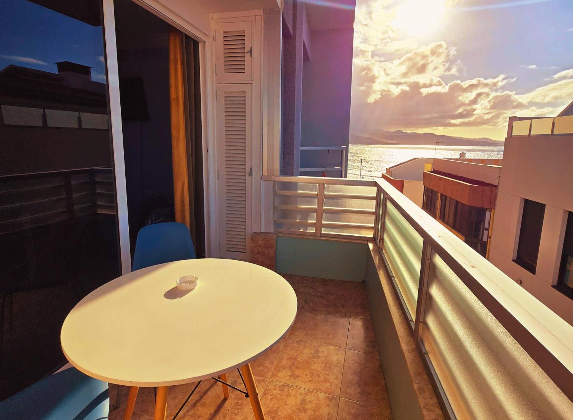 Casita Canaria Playa Beachfront Access & Lateral Ocean View With Terrace Las Palmas de Gran Canária Exterior foto